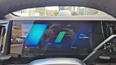Renault Espace Iconic full hybrid E-Tech 147kW 7p
