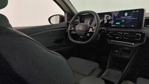Renault 5 E-Tech   Techno autonomia urbana 90kW