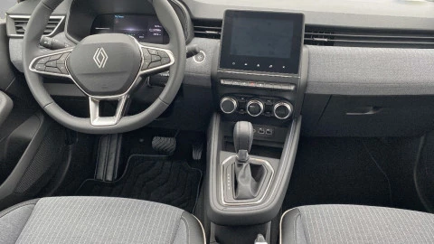 Renault Clio Techno full hybrid E-Tech 145 (103Kw)