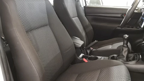 Toyota Hilux  2.4 D4D Cabina Doble GX