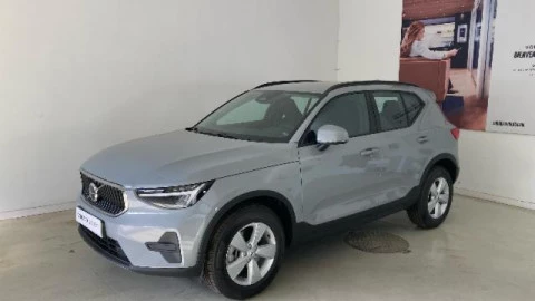 Volvo XC40 1.5 T2 Essential Auto