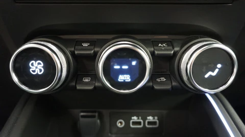 Renault Clio Techno TCe 90 (67kw)