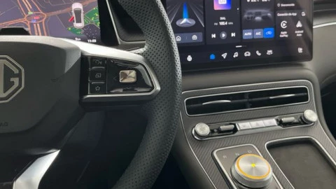 MGS6 EV Luxury