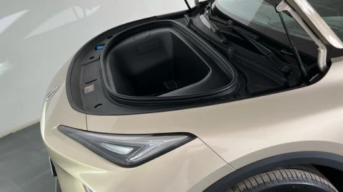 MGS6 EV Luxury