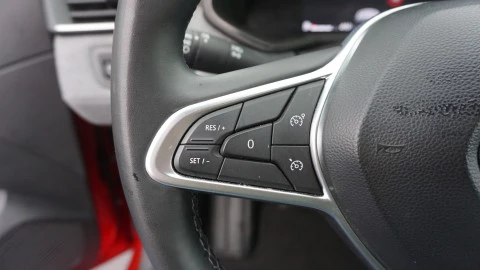 Renault Clio Techno TCe 90 (67kw)