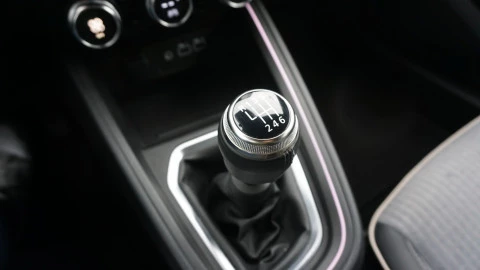 Renault Clio Techno TCe 90 (67kw)