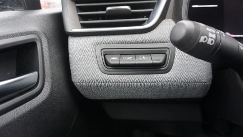 Renault Clio Techno TCe 90 (67kw)