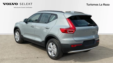 Volvo XC40 2.0 B3 G Essential Auto