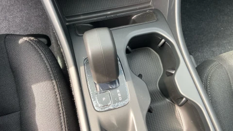 Volvo XC40 2.0 B3 G Essential Auto