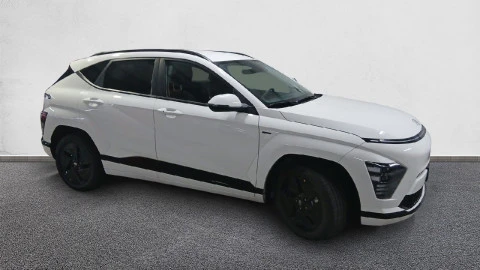 Hyundai Kona EV 99kW 48kWh Black Line