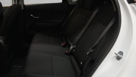 Hyundai Kona EV 99kW 48kWh Black Line