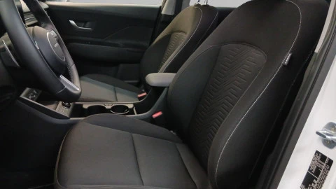 Hyundai Kona EV 99kW 48kWh Black Line
