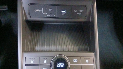 Hyundai Kona EV 99kW 48kWh Black Line