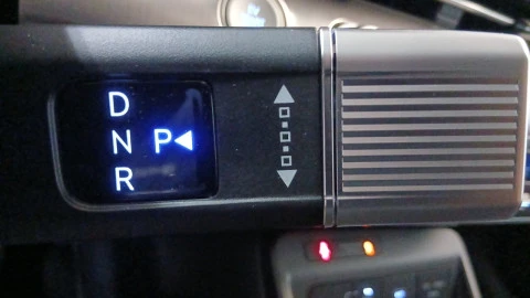Hyundai Kona EV 99kW 48kWh Black Line