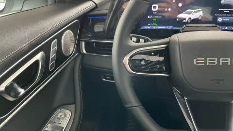 EBRO S700 1.6 TGDI Luxury 7 DCT