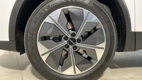 EBRO S700 1.6 TGDI Luxury 7 DCT
