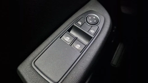 Renault Clio Evolution TCe 67 kW (91CV)