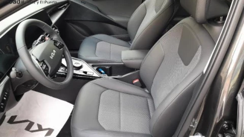 Kia Niro 1.6 GDi PHEV 135kW (183CV) Drive