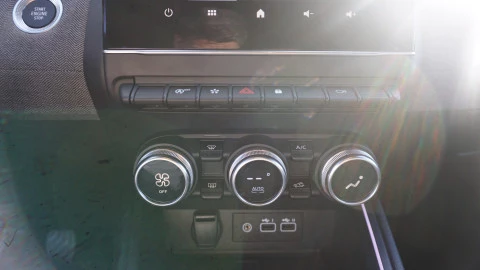 Renault Clio Techno TCe 90 (67kw)