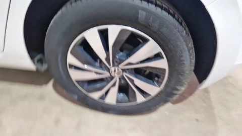 Volkswagen Polo Advance 1.0 TSI 70kW (95CV)