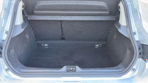 Renault Clio   1.2 Business