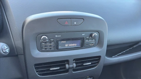Renault Clio   1.2 Business