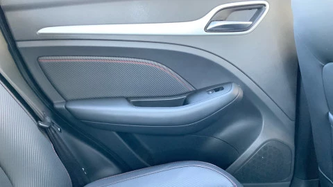 MG ZS 1.0T Luxury Auto