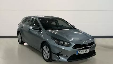 Kia Ceed 1.0 T-GDi 74kW (100CV) Drive Kia Ceed 1.0 T-GDi 74kW (100CV) Drive