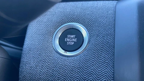Renault Clio techno Eco-G 100cv (74kW)