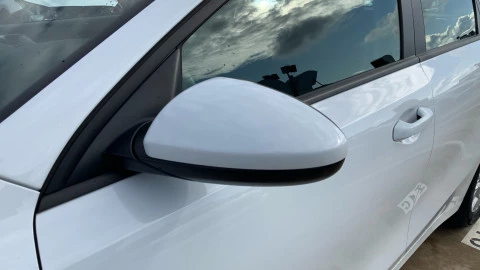 Kia Ceed 1.6 MHEV iMT 100kW (136CV) Concept