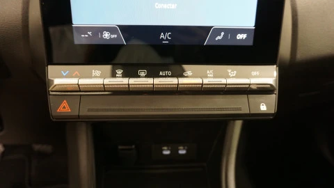 Renault Captur evolution Eco-G 100cv (74 kW)