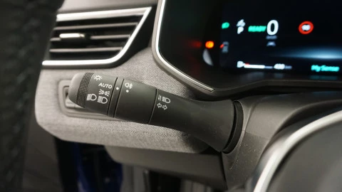 Renault Clio Techno full hybrid E-Tech 145 (103Kw)