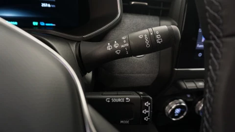 Renault Clio Techno full hybrid E-Tech 145 (103Kw)