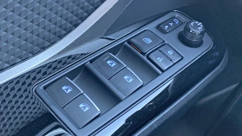 Toyota C-HR 1.8 125H Advance