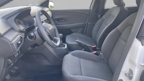 Dacia Jogger Essential 74kW (100CV) ECO-G 5 plazas