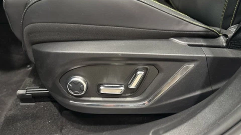 Lynk & Co 01 1.5 PHEV More 203 kW (276 CV)