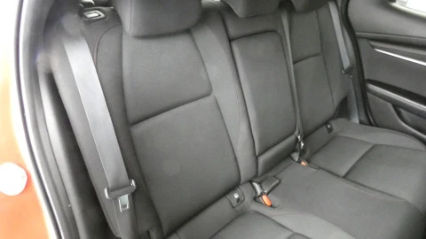 Mazda3  2.0 e-Skyactiv-G Homura 90kW