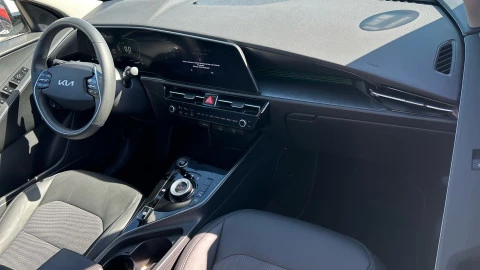 Kia Niro 1.6 GDi HEV 104kW (141CV) Drive