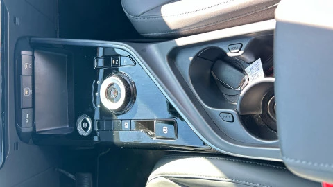 Kia Niro 1.6 GDi HEV 104kW (141CV) Drive