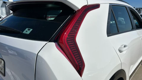 Kia Niro 1.6 GDi HEV 104kW (141CV) Drive