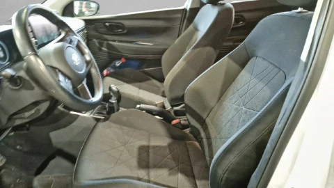 Hyundai Bayon 1.0 TGDI 74kW (100CV) 48V Maxx