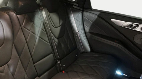BMW XM XM 480 kW (653 CV)