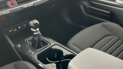 Kia K4 1.0 T-GDi MHEV Drive 85kW (115CV)