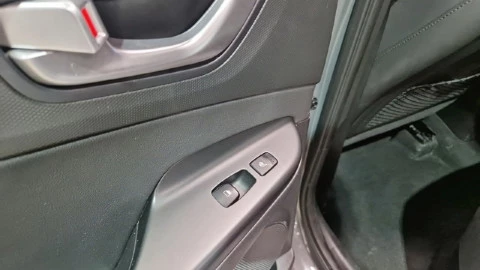 Hyundai Kona 1.6 GDI HEV Style Sky DCT