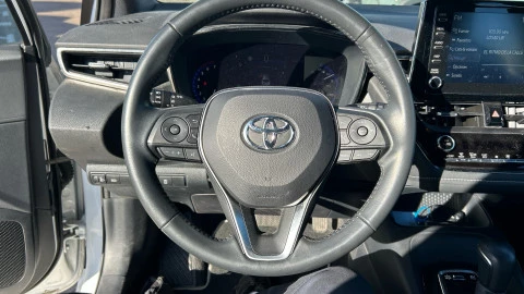 Toyota Corolla 1.8 125H ACTIVE TECH E-CVT
