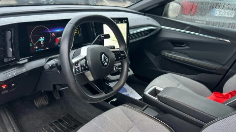 Renault Megane E-Tech Techno EV60 160kW (220CV) super ch.