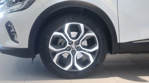 Renault Captur FAST TRACK