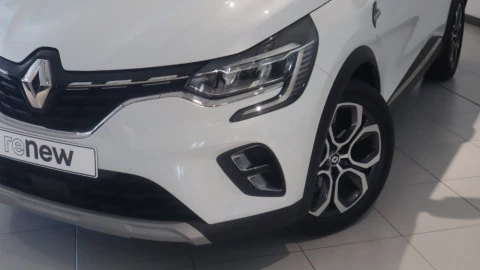 Renault Captur FAST TRACK