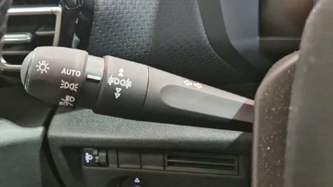 Citroën C4 Hybrid 145 ë-DCS6 Max