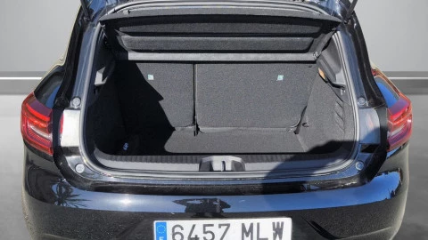 Renault Clio BERLINA CON PORTÓN 1.6 E-TECH TECHNO 143 5P